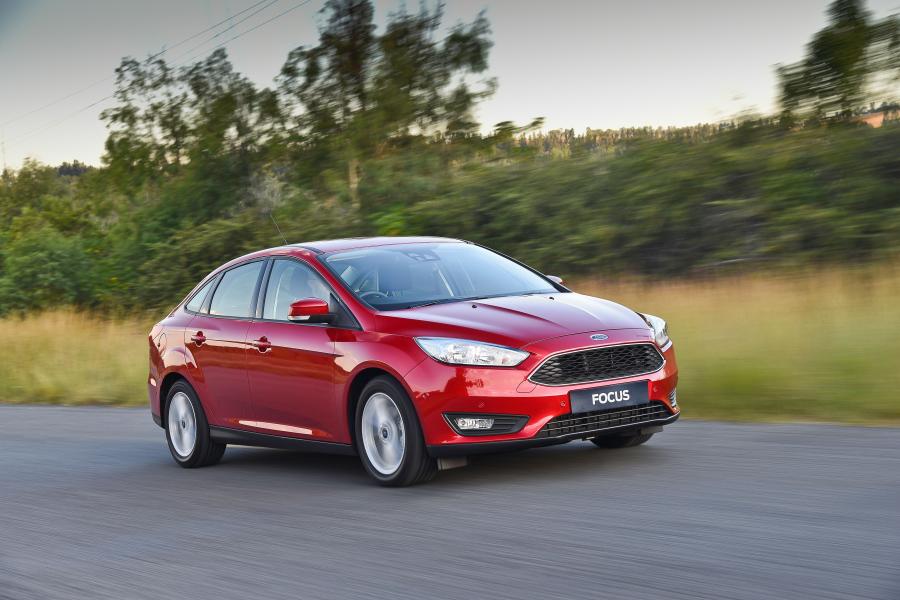  Ford Focus Sedan 2015 года  (ZA) (фото 20 из 29)